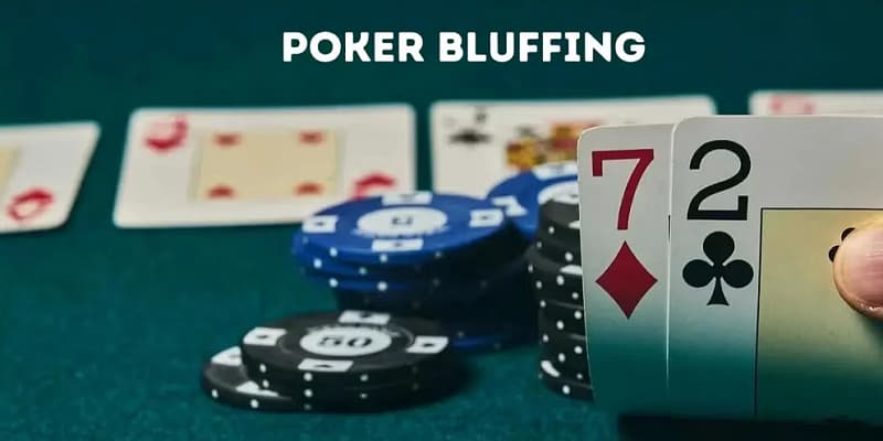 Đánh lừa đối thủ là bí kíp mà mọi chuyên gia Poker đều có